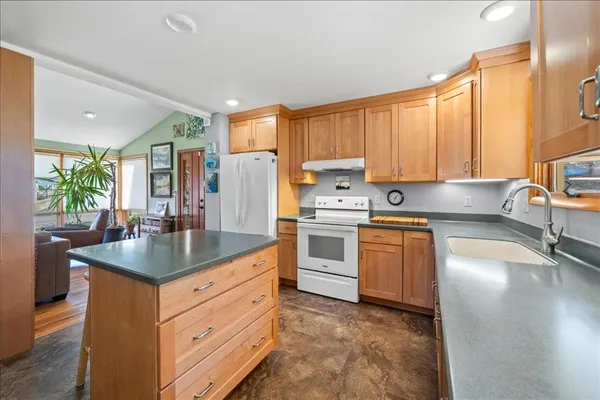 $240,000 | 4 Orchard Avenue, Owego, NY 13827