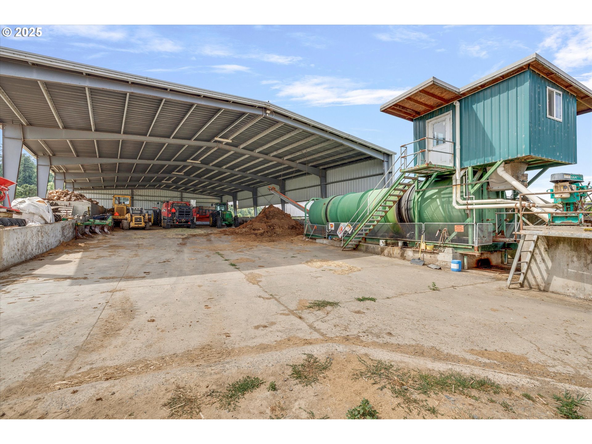 21303 South Central Point Road Oregon City, OR 97045 - Photo 26 of 48 a view of a garage with wooden roof