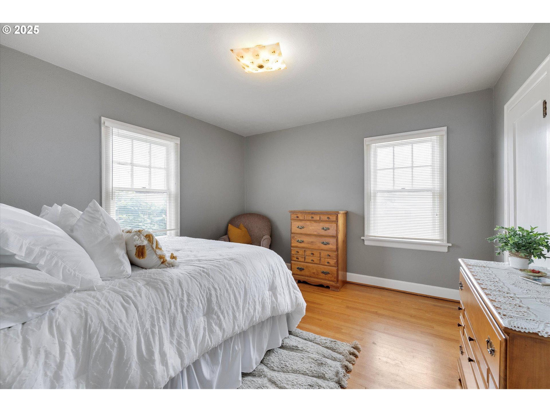 21303 South Central Point Road Oregon City, OR 97045 - Photo 40 of 48 a bedroom with a bed and window