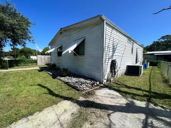 $125,000 | 9301 Southeast 61st Drive, Okeechobee, FL 34974