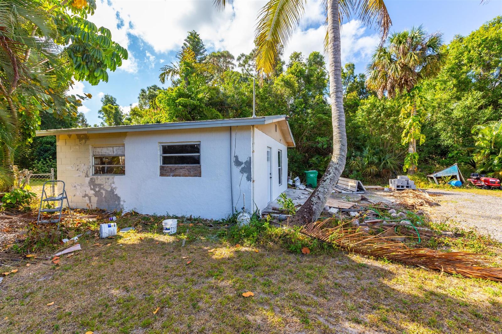 433 East Weatherbee Road Fort Pierce, FL 34982 - Photo 7 of 22 07-Outside-5