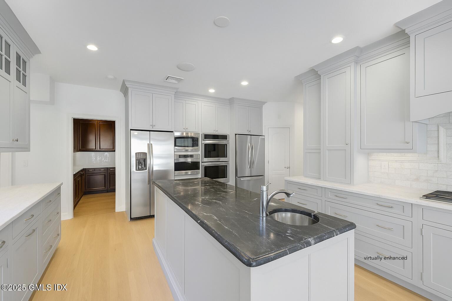 39 Running Brook Lane New Canaan, CT 06840 - Photo 5 of 40 enhanced kitchen reverse