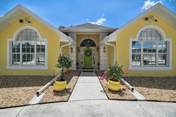 $2,850 | 12728 Flamingo Parkway, Spring Hill, FL 34610