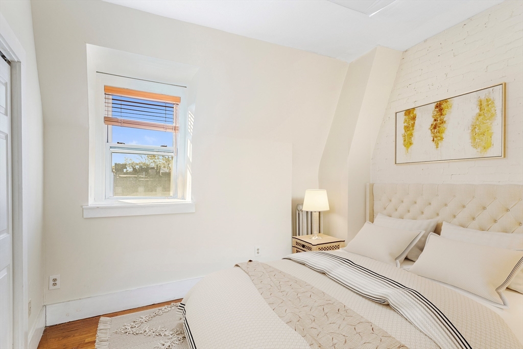 41 Worcester Square, Unit 7 Boston, MA 02118 - Photo 7 of 12
