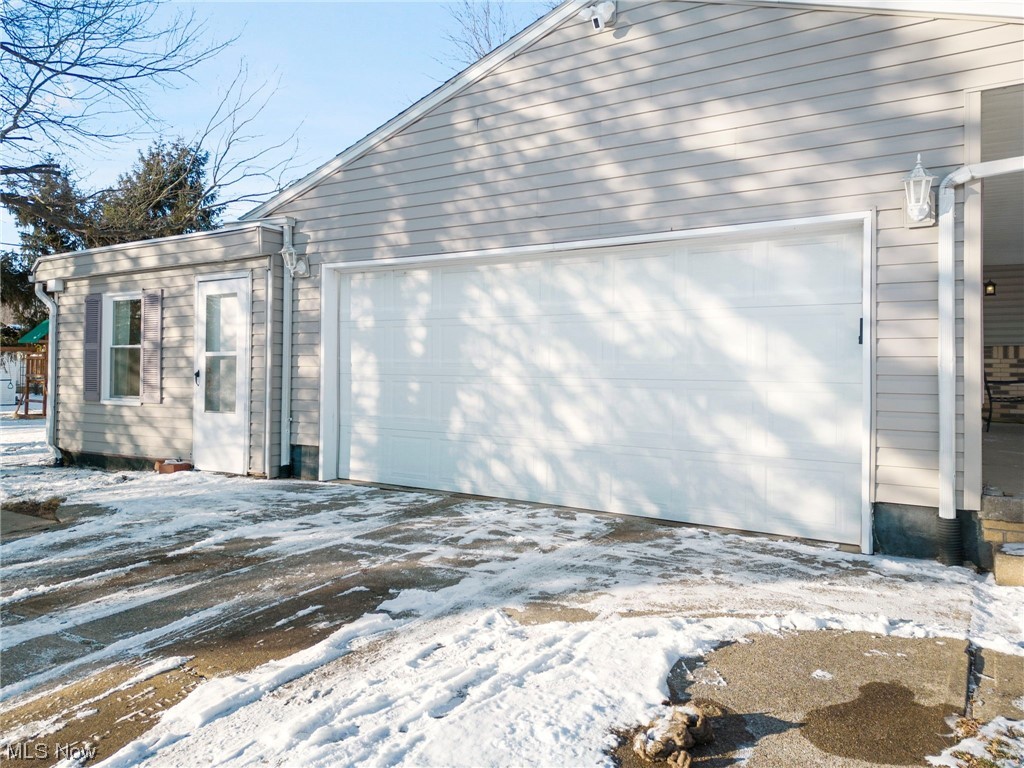 801 Netherwood Avenue Northwest Canton, OH 44708 - Photo 3 of 44 View of 2 car attached garage