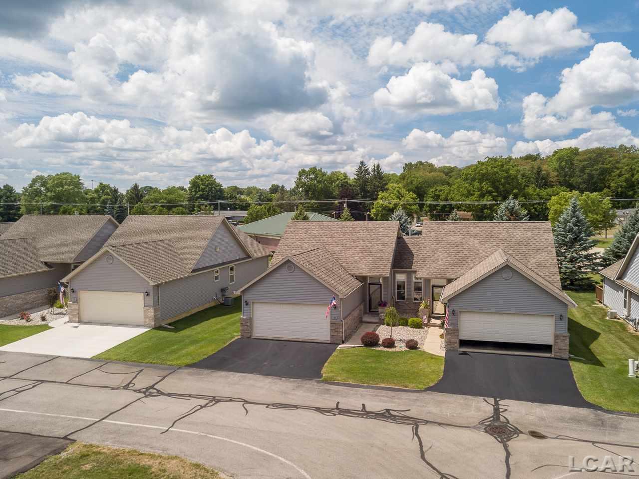 527 Ridge Lane Tecumseh, MI 49286 - Photo 10 of 36 50019334-9.JPG