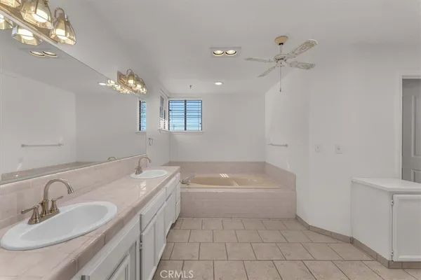 $725,000 | 24840 South, Corning, CA 96021