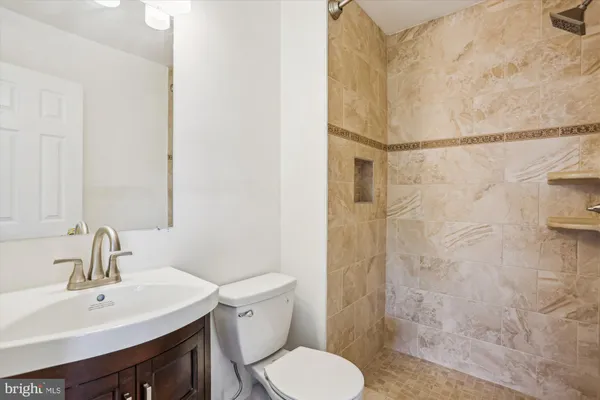 $675,000 | 19916 Westerly Avenue, Poolesville, MD 20837