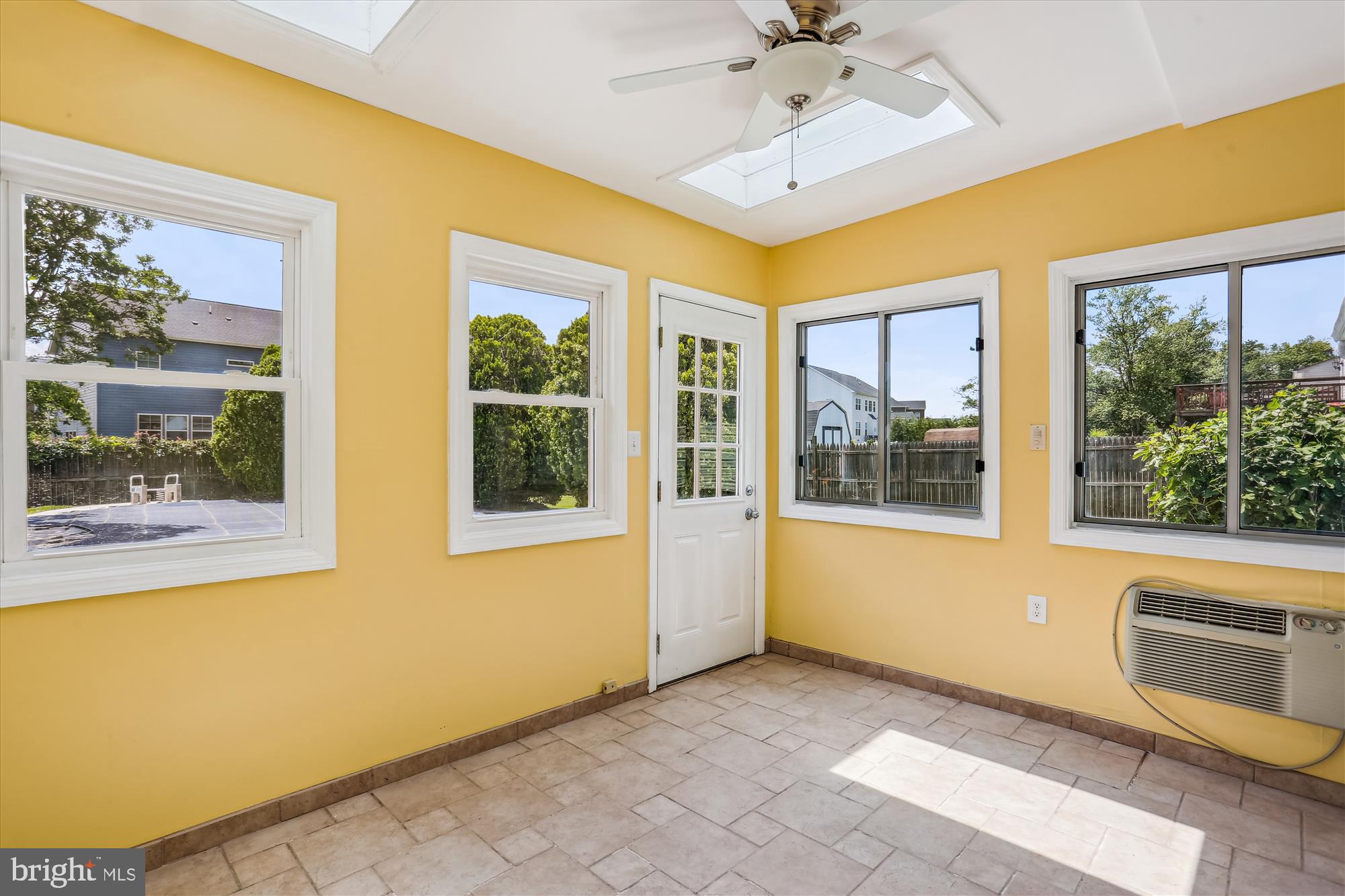 19916 Westerly Avenue Poolesville, MD 20837 - Photo 23 of 34 a view of an entryway with a window