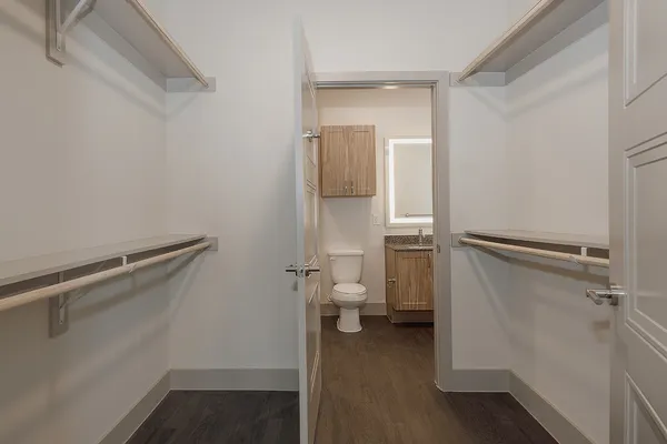 $1,587 | 8900 Six Pines Drive, Unit 818, The Woodlands, TX 77380