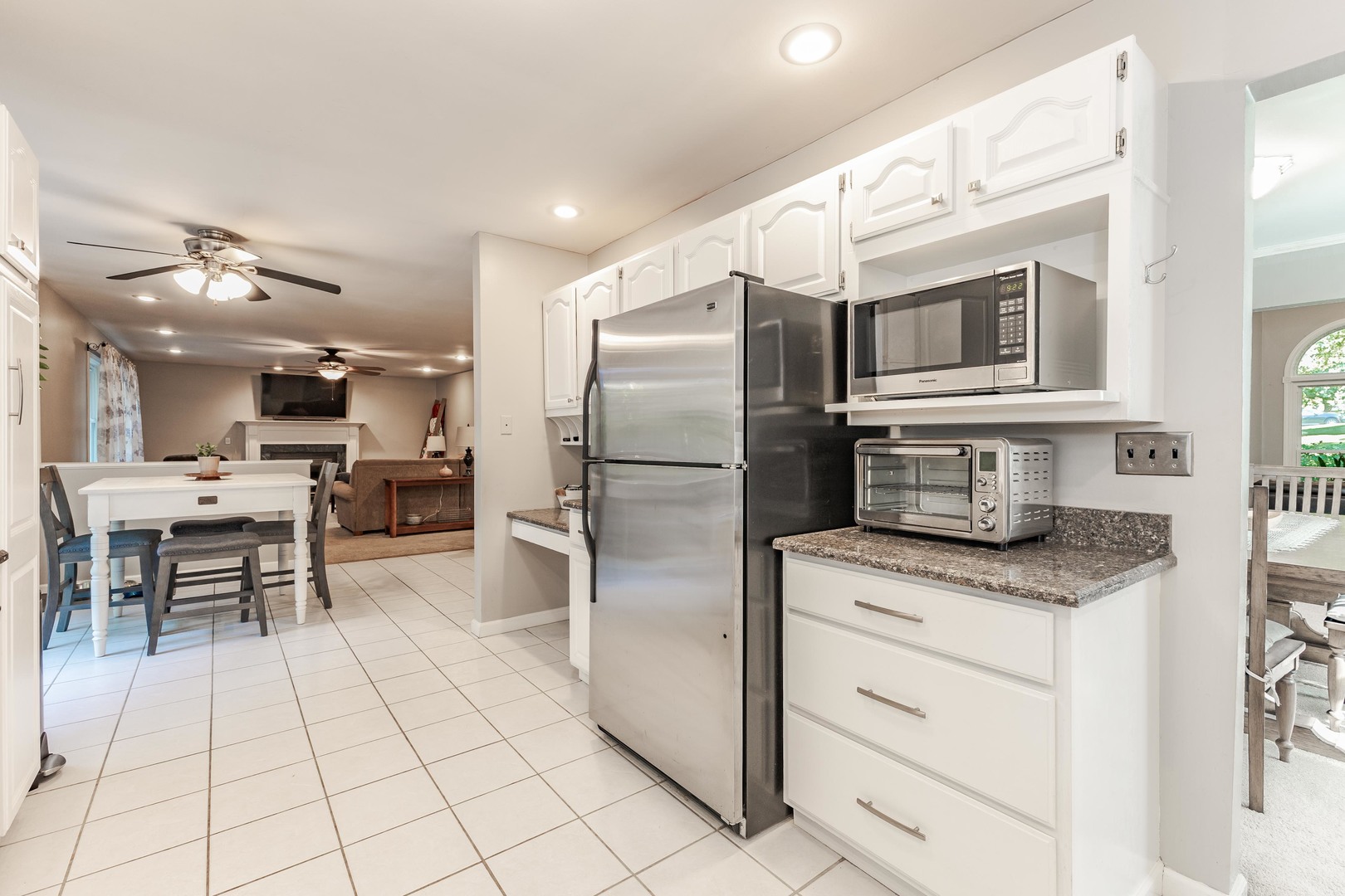2706 Scogin Creek Road Bloomington, IL 61705 - Photo 13 of 50 Gallery Image 13