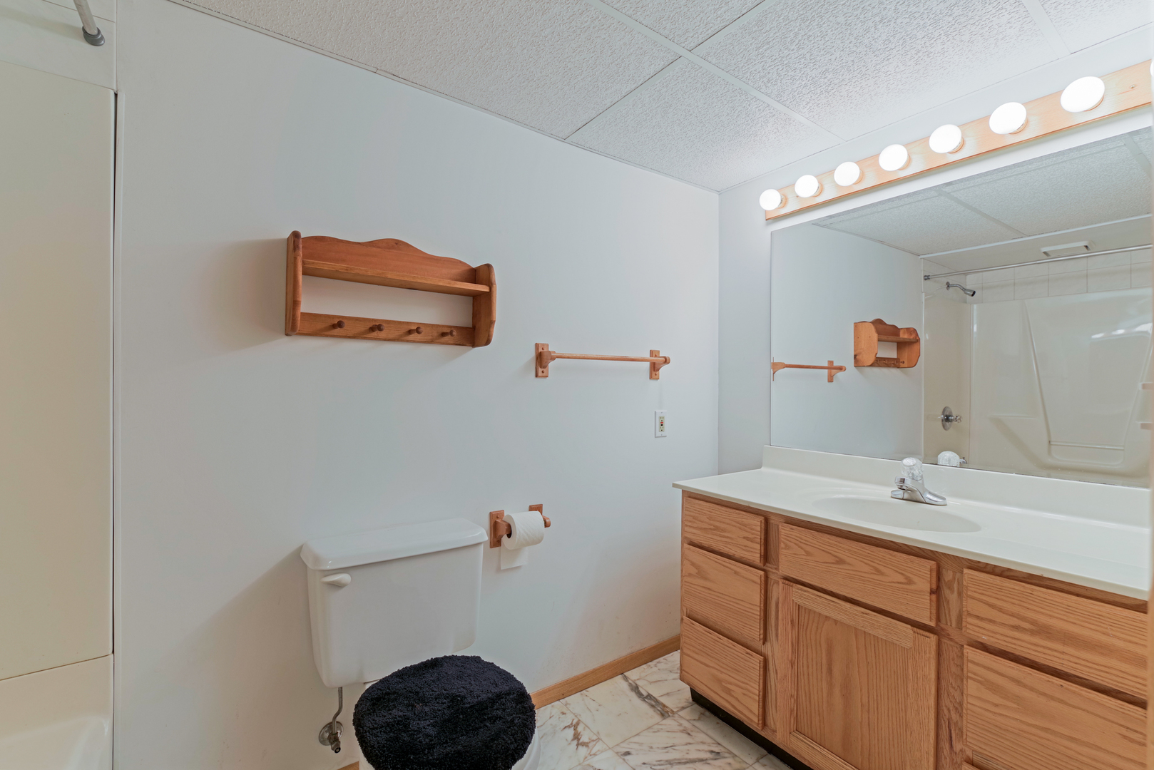 2706 Scogin Creek Road Bloomington, IL 61705 - Photo 28 of 50 Gallery Image 28