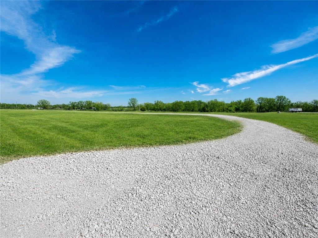 22805 Bethel Road Pleasant Hill, MO 64080 - Photo 7 of 9