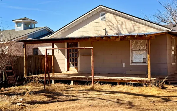 $189,000 | 114 North Ave O, Post, TX 79356
