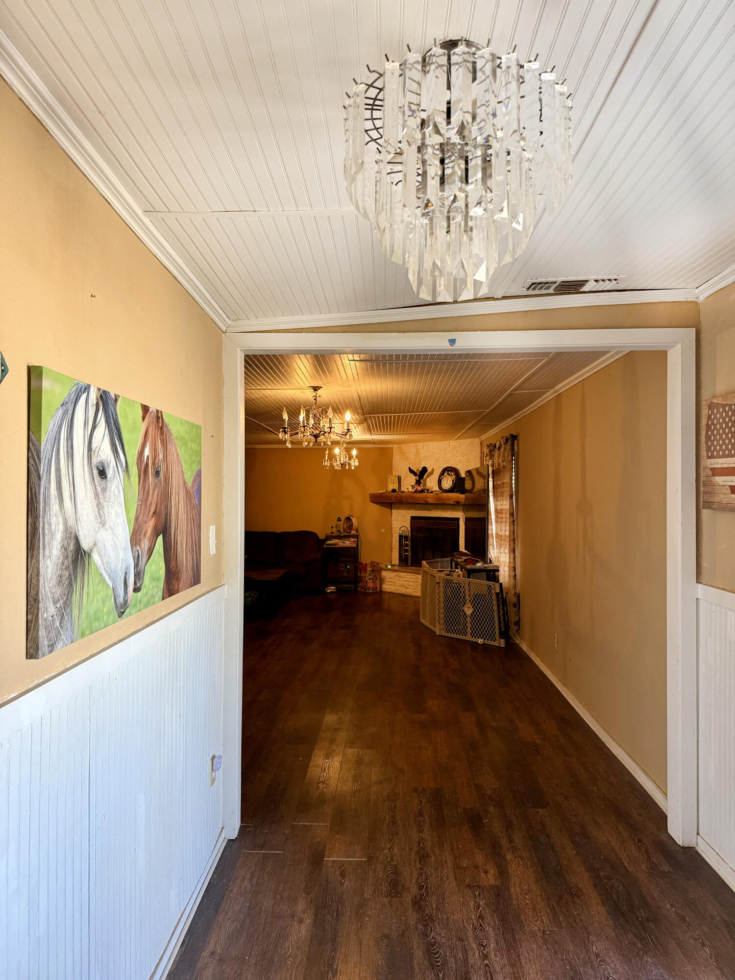 114 North Ave O Post, TX 79356 - Photo 6 of 39 a view of a room with wooden floor