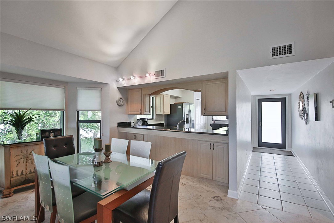 1625 Sand Castle Road Sanibel, FL 33957 - Photo 5 of 24 Gallery Image 5