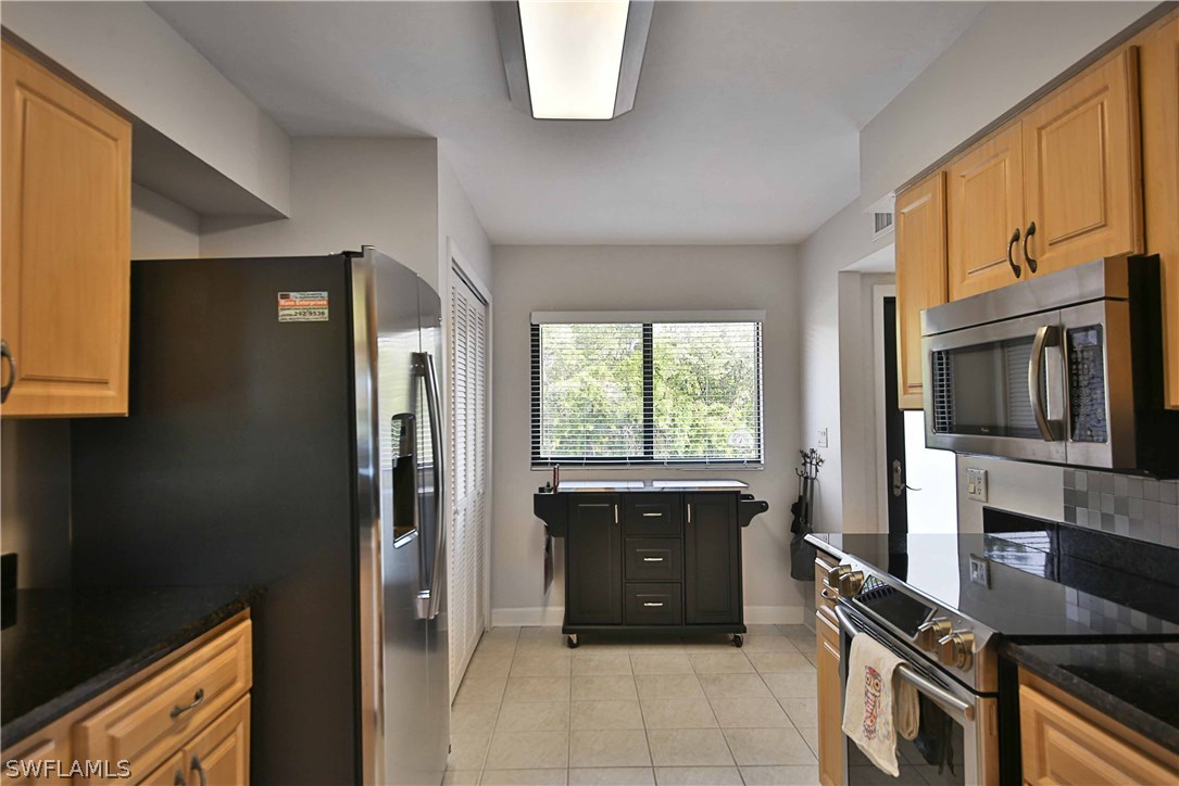 1625 Sand Castle Road Sanibel, FL 33957 - Photo 7 of 24 Gallery Image 7