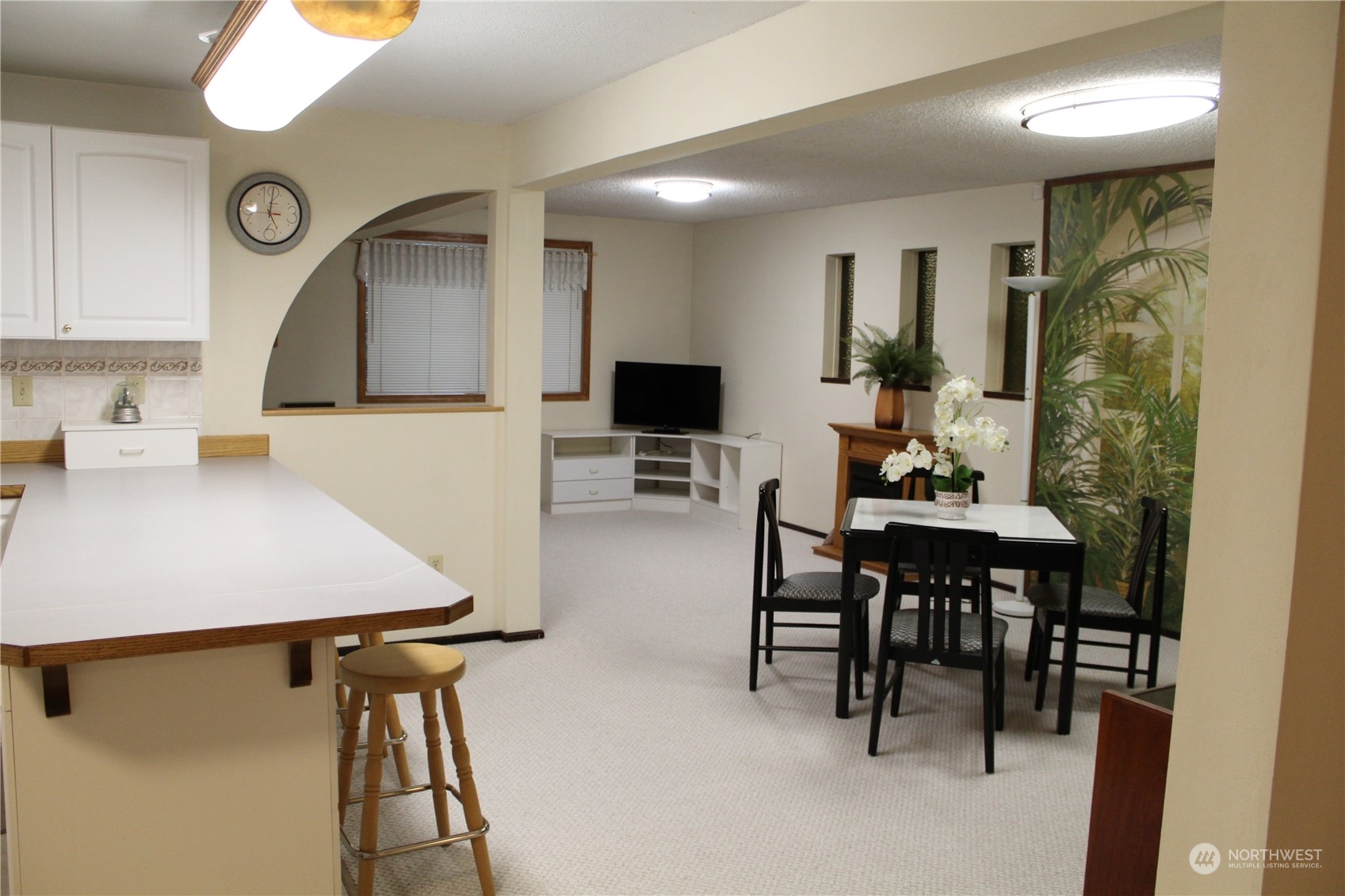 2519 Northeast 145th Street Seattle, WA 98125 - Photo 22 of 34 a view of a dining room with furniture