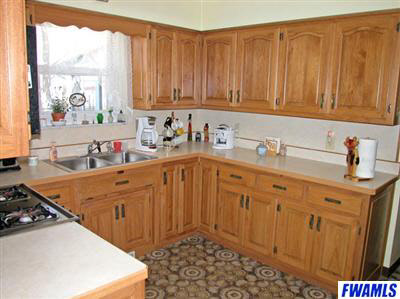 2337 Maples Road Fort Wayne, IN 46816 - Photo 5 of 12