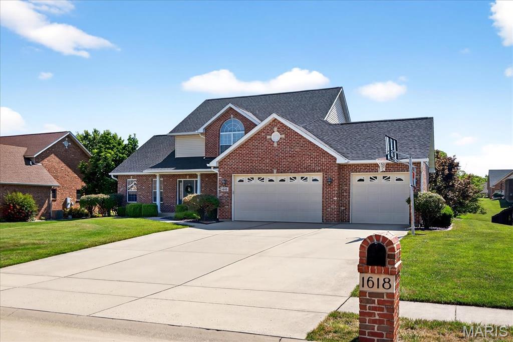 1618 Shadow Ridge Columbia, IL 62236 - Photo 3 of 50 Gallery Image 3