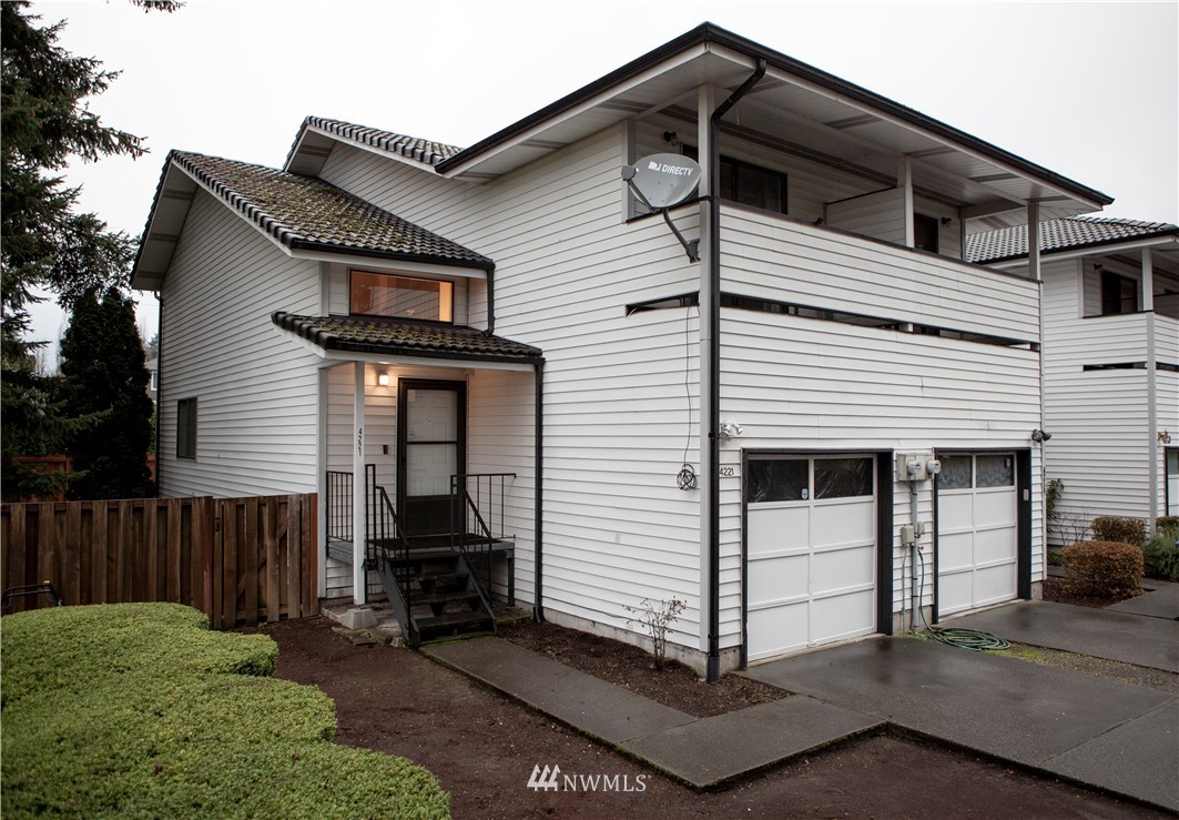4221 Northeast 5th Street Renton, WA 98059 - Photo 1 of 19