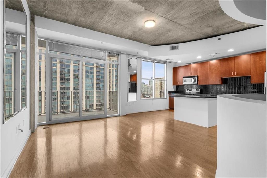 250 Pharr Road Northeast, Unit 1504 Atlanta, GA 30305 - Photo 3 of 34