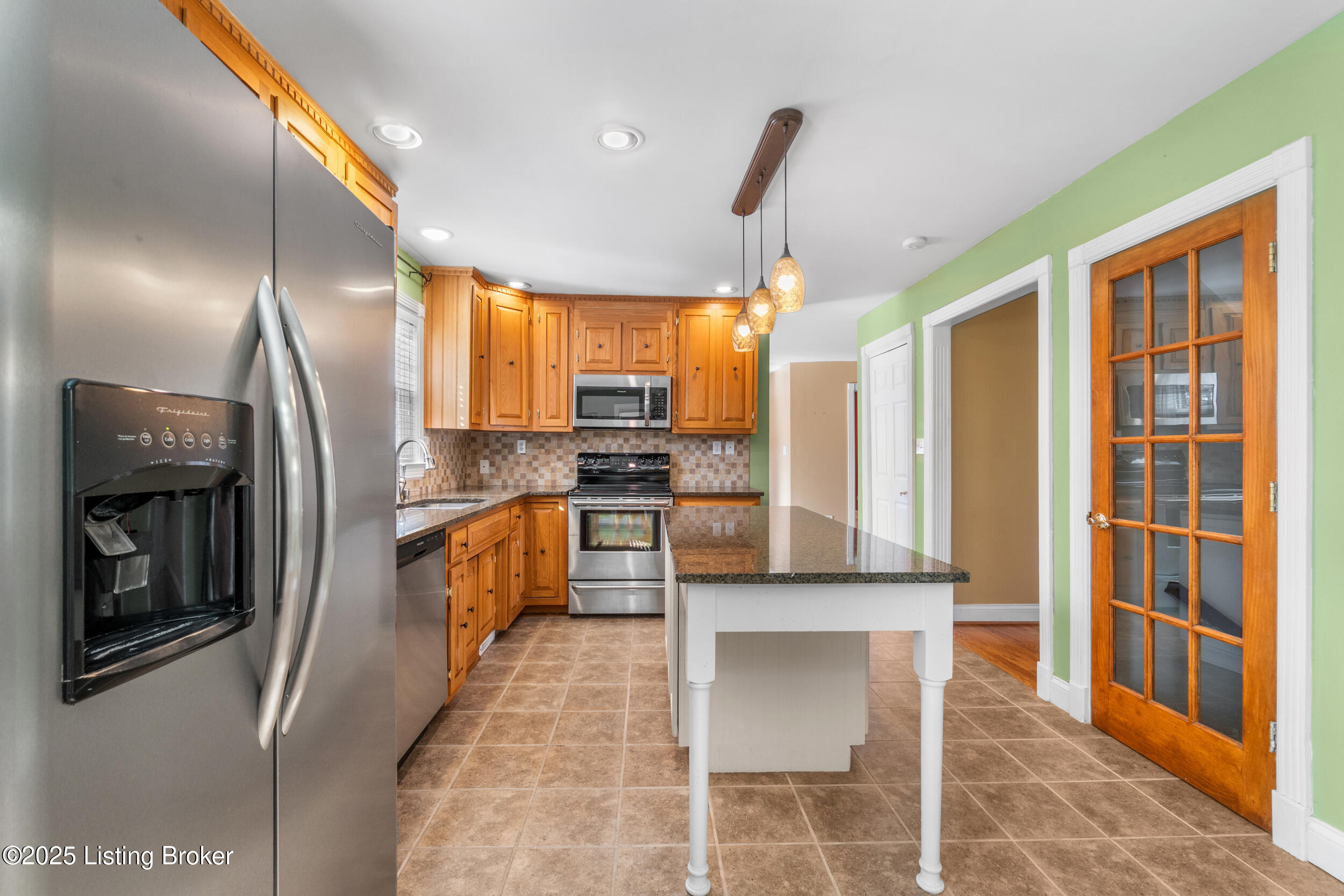 1028 Stone House Ridge Road Bardstown, KY 40004 - Photo 20 of 81 Kitchen