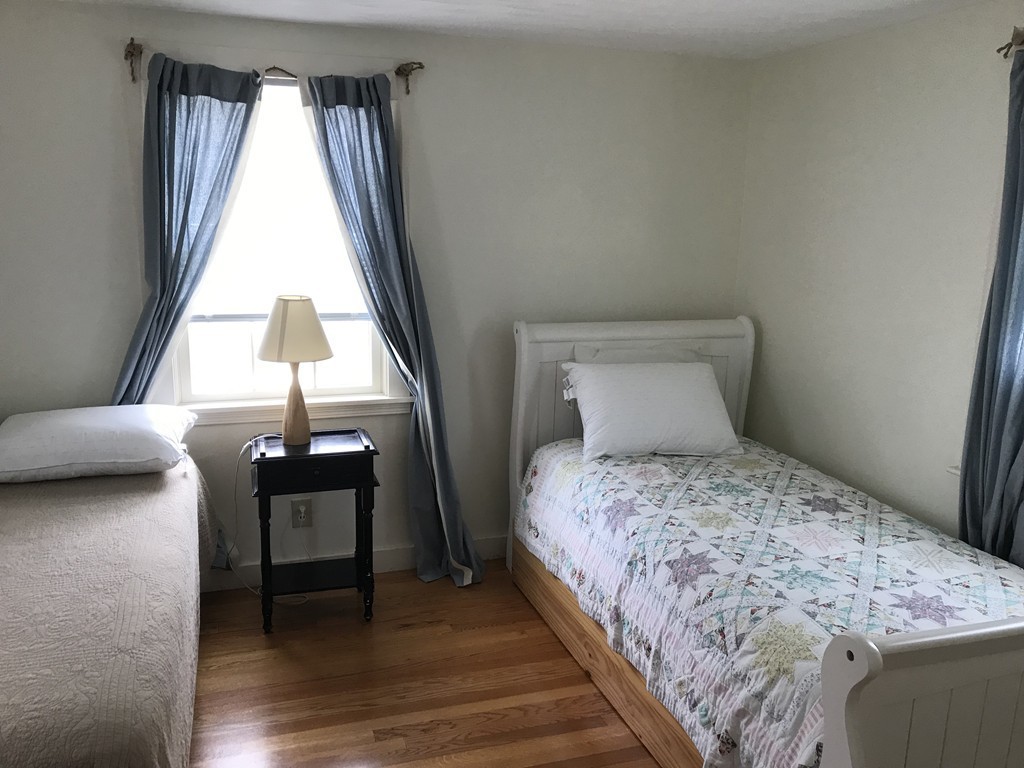 1006 Craigville Beach Road, Unit 6 Barnstable, MA 02632 - Photo 5 of 19 Gallery Image 5