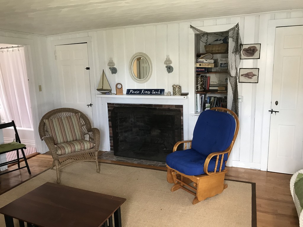 1006 Craigville Beach Road, Unit 6 Barnstable, MA 02632 - Photo 8 of 19 Gallery Image 8