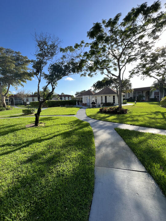 22775 Southwest 66th Avenue, Unit 102 Boca Raton, FL 33428 - Photo 5 of 5 4