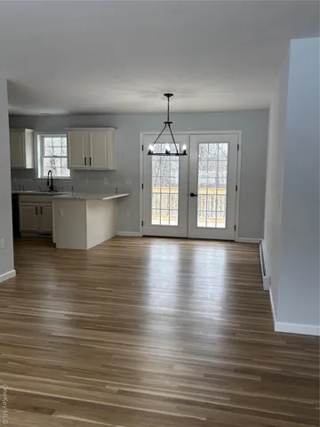 $634,500 | 35 Pioneer Road, Gardiner, NY 12525