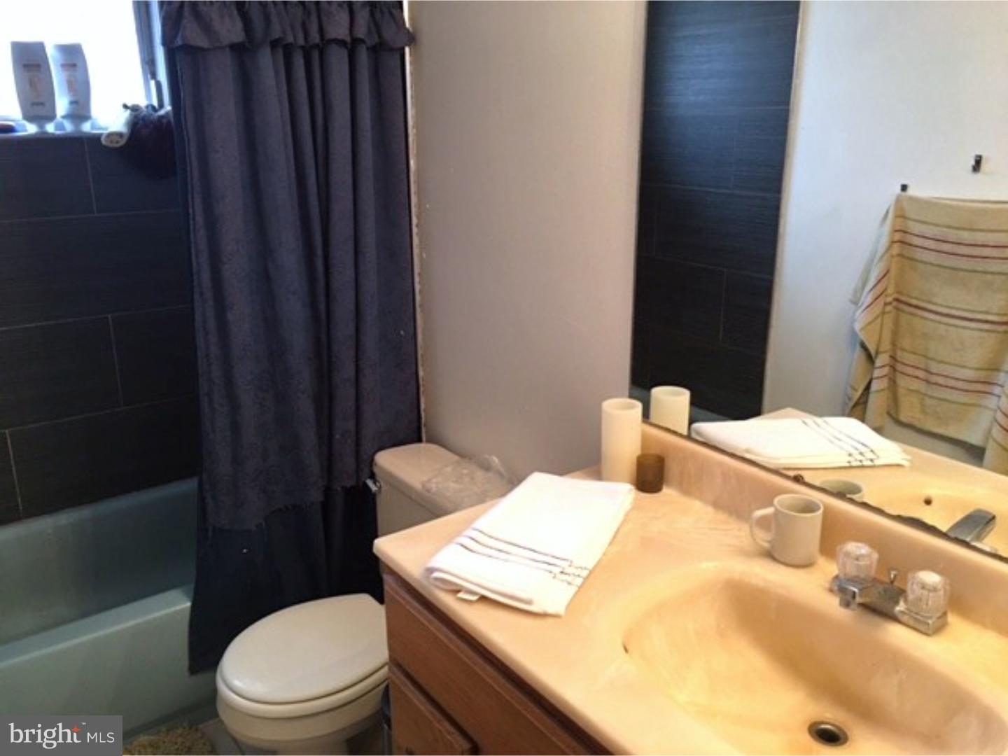 1982 King Arthur Road Philadelphia, PA 19116 - Photo 16 of 21 Gallery Image 16