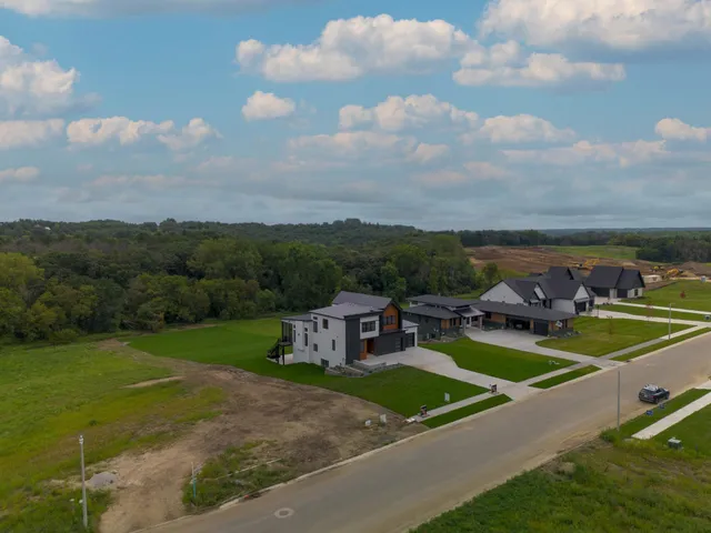 $1,399,900 | 1614 Shannon Oaks Boulevard Northeast, Rochester, MN 55906