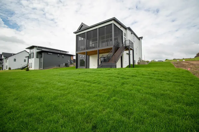 $1,399,900 | 1614 Shannon Oaks Boulevard Northeast, Rochester, MN 55906