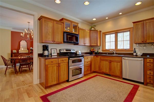 42 8 Lots Road Sutton, MA 01590 - Photo 13 of 30