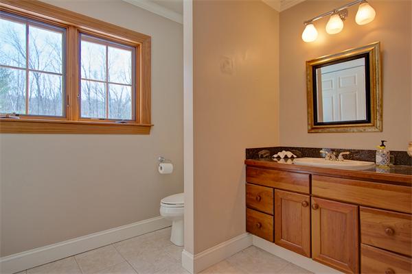 42 8 Lots Road Sutton, MA 01590 - Photo 25 of 30