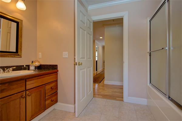 42 8 Lots Road Sutton, MA 01590 - Photo 26 of 30