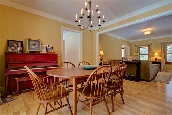 42 8 Lots Road Sutton, MA 01590 - Photo 10 of 30