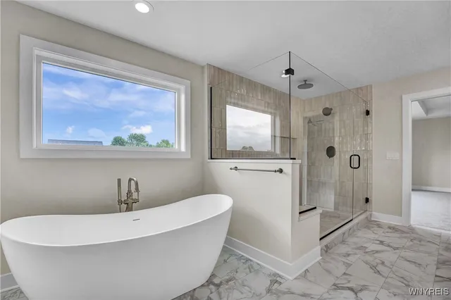 $1,350,000 | 19 Kestrel Court, Orchard Park, NY 14127