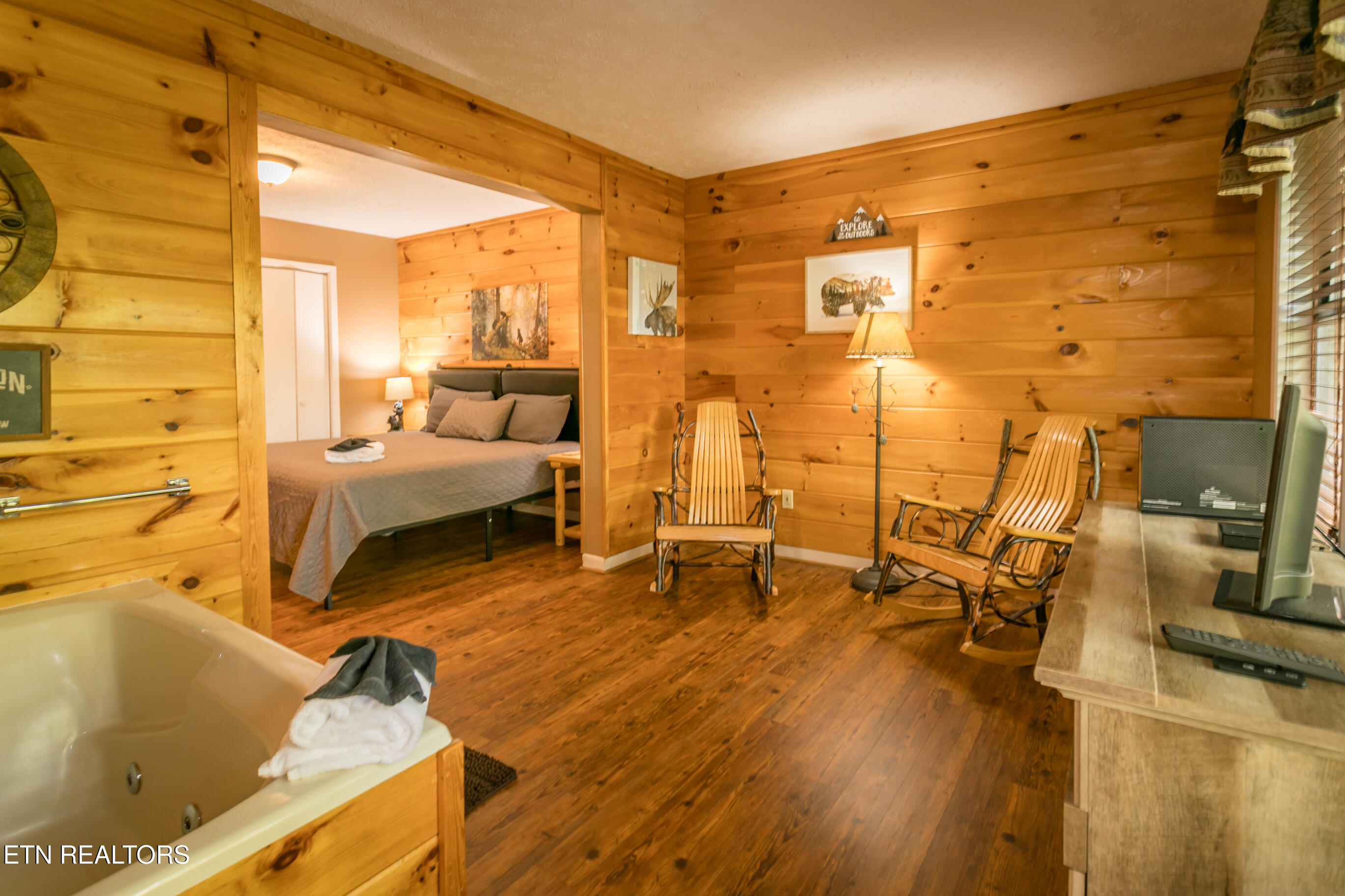 853 Lloyd Huskey Road Pigeon Forge, TN 37863 - Photo 20 of 34 2B4A7457