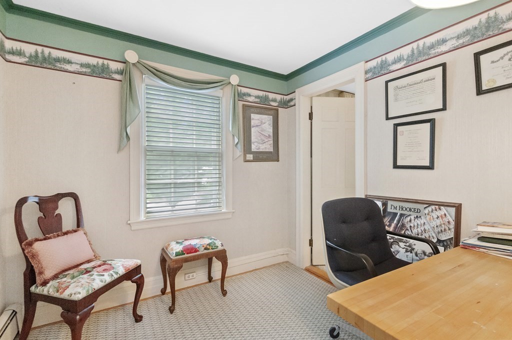 37 Foxcroft Road Winchester, MA 01890 - Photo 16 of 26 Gallery Image 16
