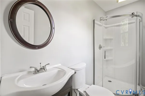 $2,200 | 5712 Sara Kay Drive, Richmond, VA 23237