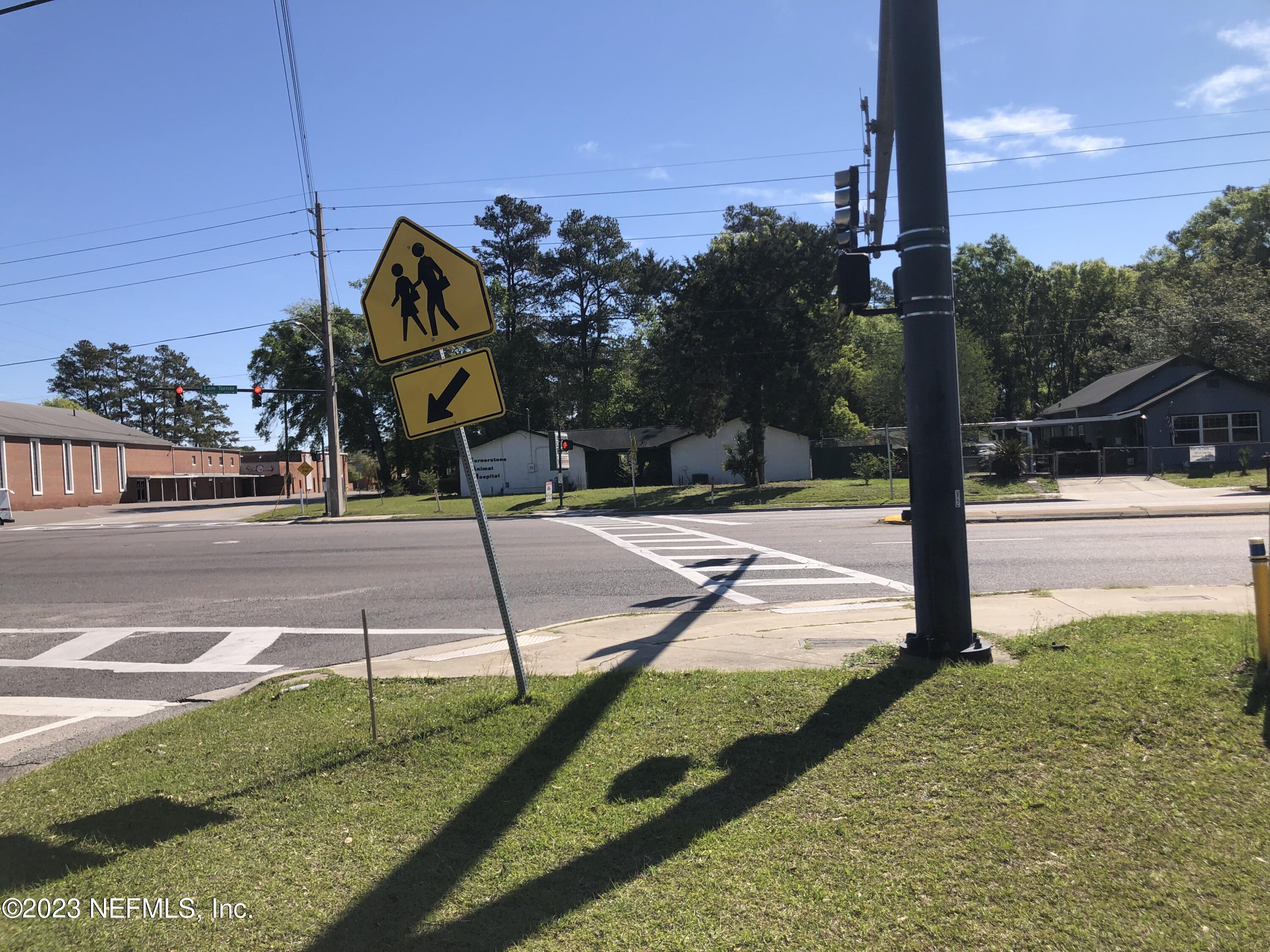 3046 Capper Road Jacksonville, FL 32218 - Photo 8 of 8 a view of a park