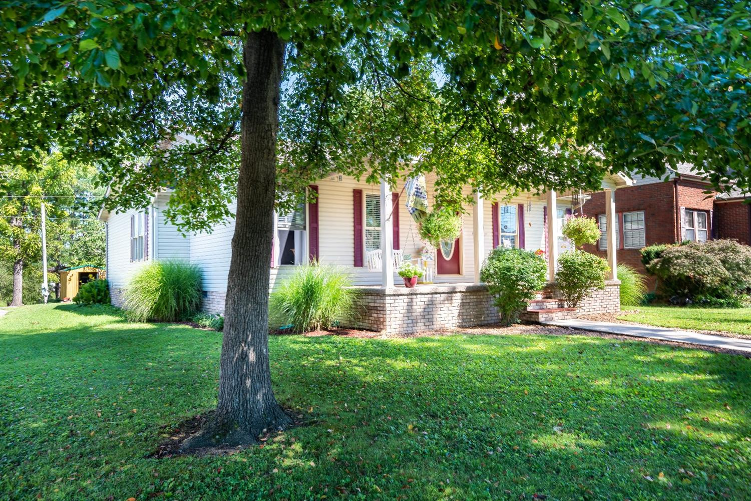 414 East Engineer Street Corbin, KY 40701 - Photo 2 of 21 Photo 2