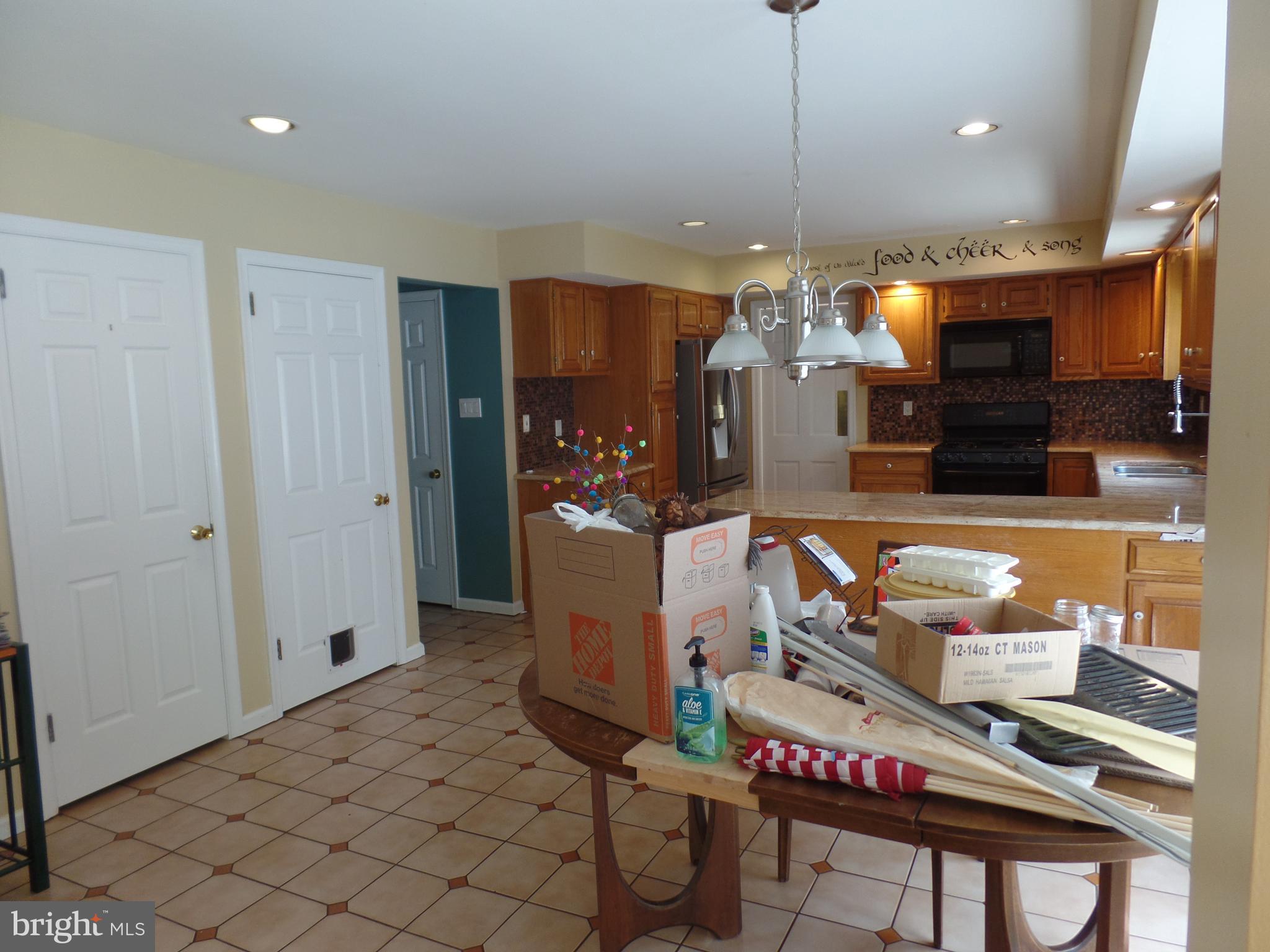 524 Media Line Road Newtown Square, PA 19073 - Photo 18 of 38 Kitchen