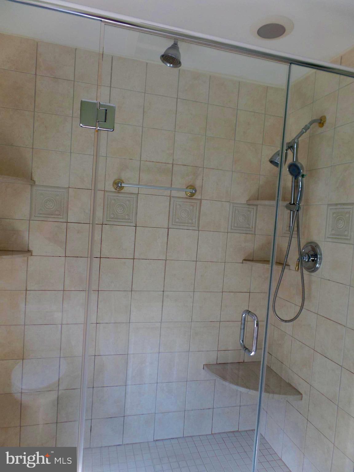 524 Media Line Road Newtown Square, PA 19073 - Photo 28 of 38 Second floor primary bathroom