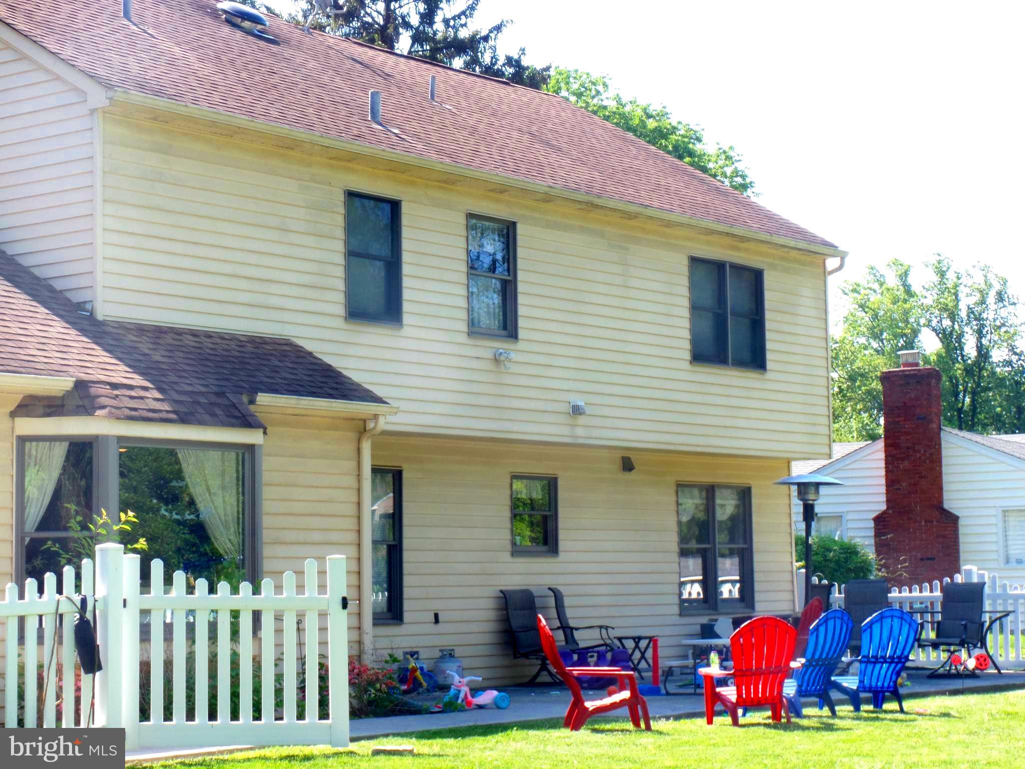 524 Media Line Road Newtown Square, PA 19073 - Photo 5 of 38 Large rear patio