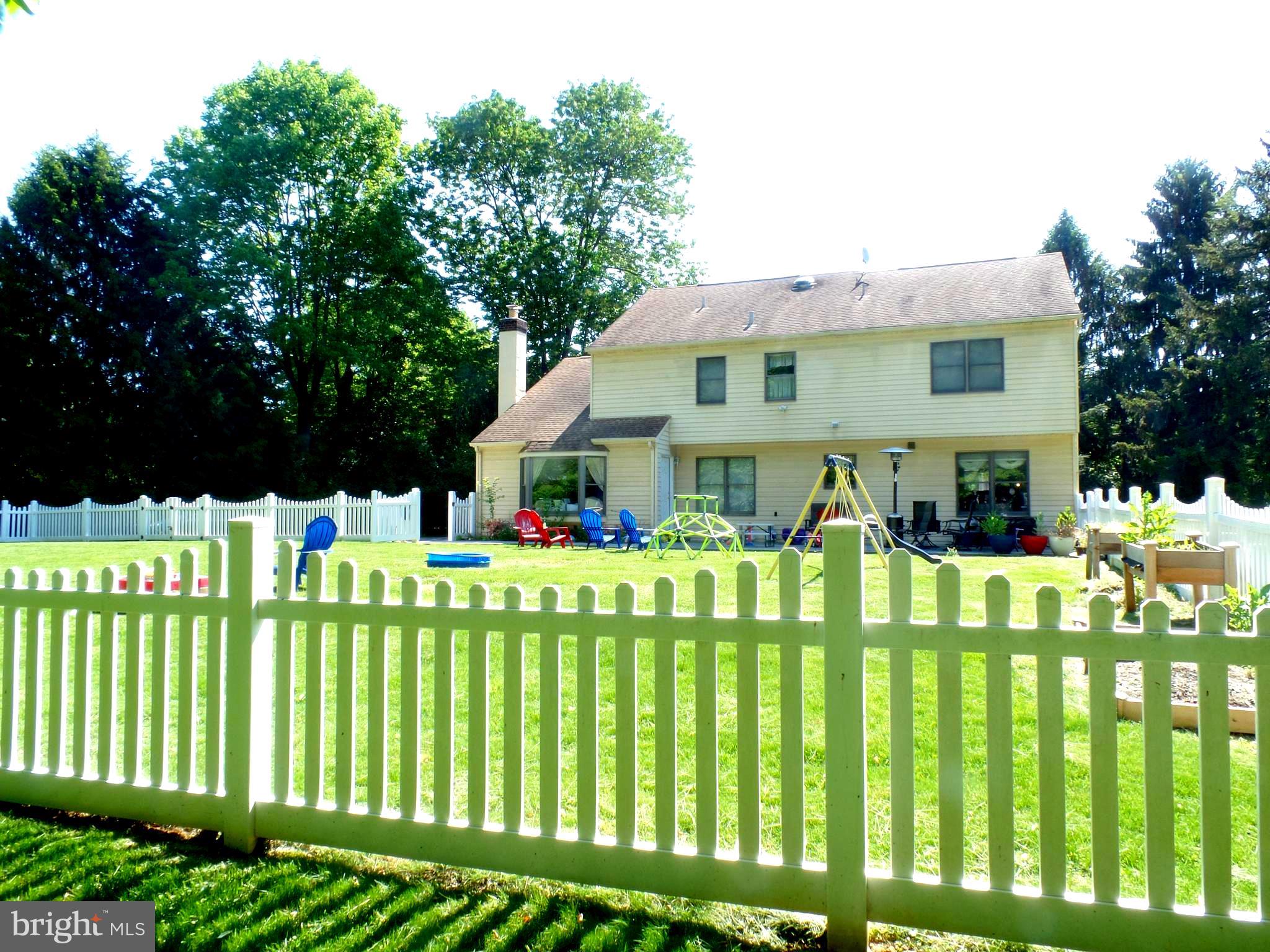 524 Media Line Road Newtown Square, PA 19073 - Photo 9 of 38 Large fenced rear yard
