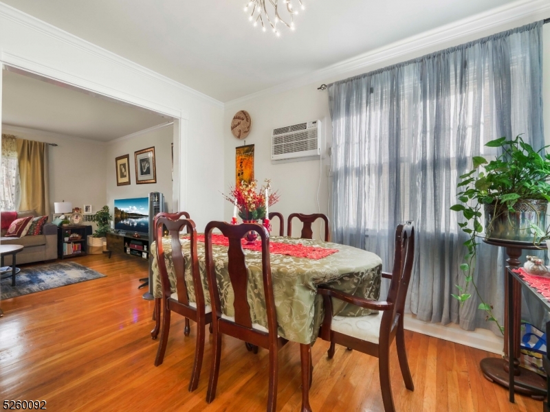 135 Hawthorne Avenue Springfield, NJ 07081 - Photo 7 of 22
