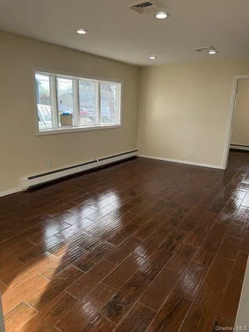 $3,600 | 161 Merrill Street, Brentwood, NY 11717